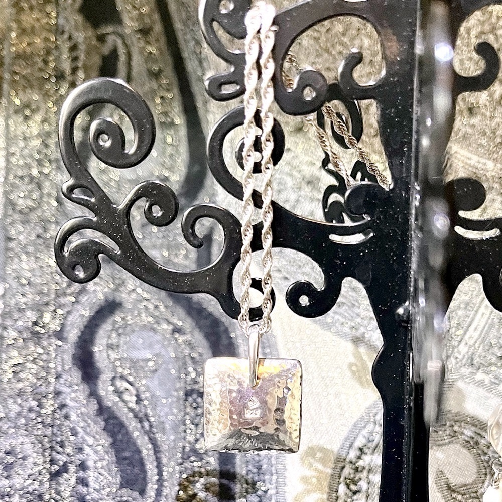 Silpada Vintage Solid Sterling Silver Square Pendant & Thick Heavy Chain - Picture 10 of 11